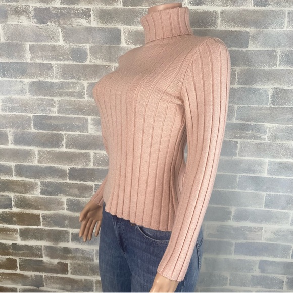 Ribbed Turtleneck Sweater from New York & Company Size Medium Light Pink - Picture 5 of 8